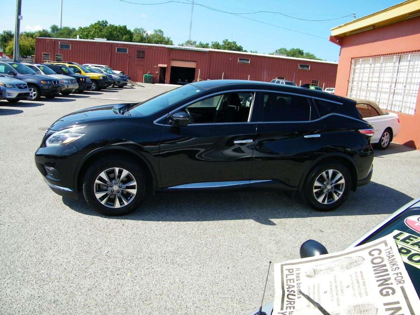 2018 Black /Black Nissan Murano S (5N1AZ2MG0JN) with an 3.5L V6 engine, Automatic CVT transmission, located at 4000 Bee Ridge Road, Sarasota, FL, 34233, (941) 926-0300, 27.298664, -82.489151 - Photo#3